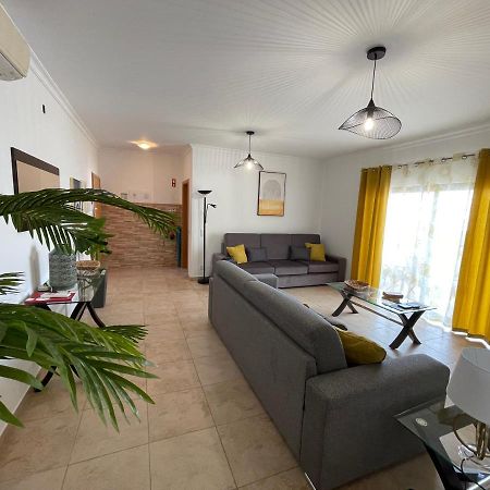 Lucas House 3 - Garden Apartment Lagos Exterior photo