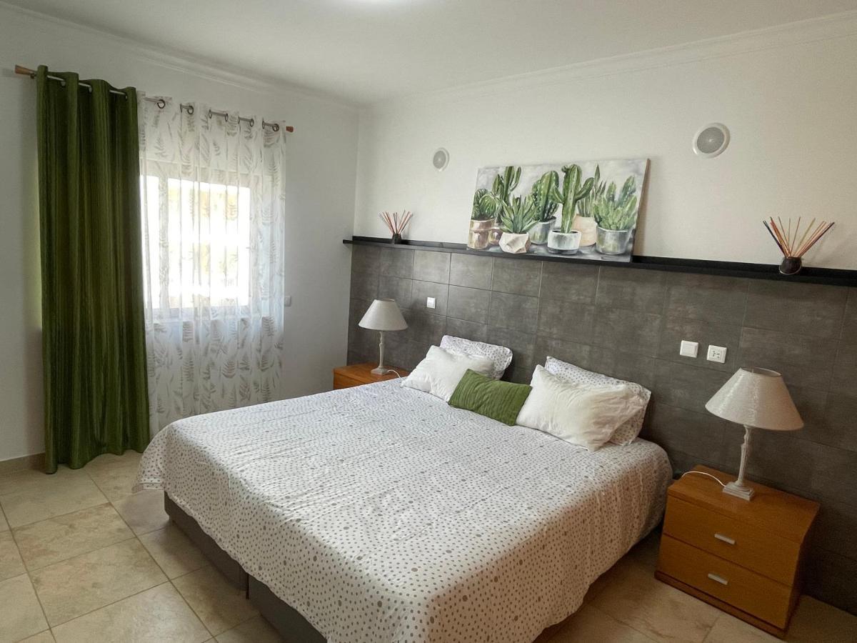 Lucas House 3 - Garden Apartment Lagos Exterior photo